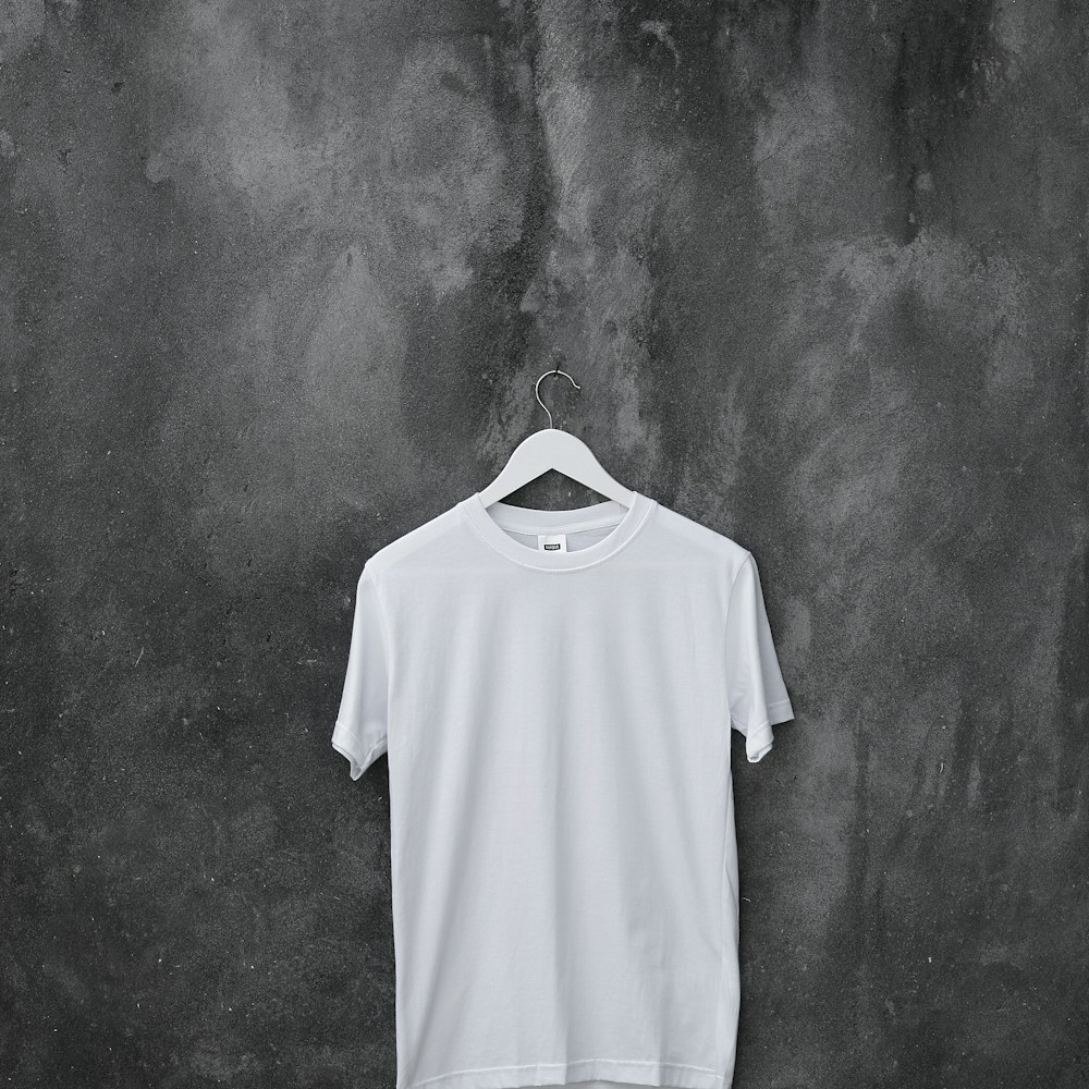 Camiseta de algodão, que absorve o suor e esfria molhada: nunca como primeira camada.
